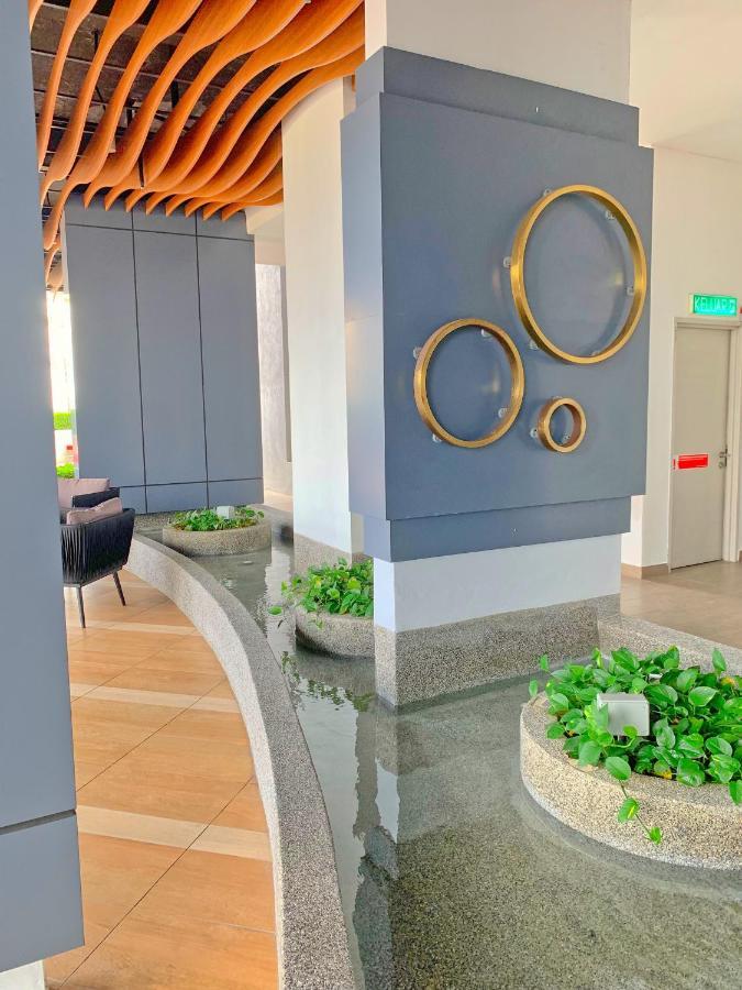 Netflix Two Bedroom Troika Kota Bharu Homestay 182 Exterior foto