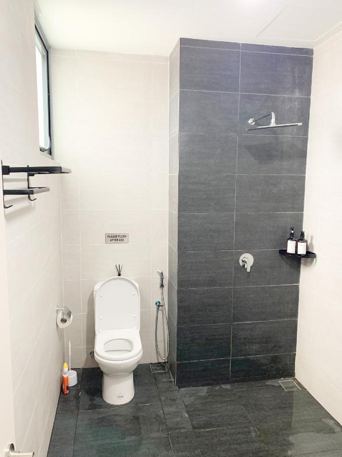 Netflix Two Bedroom Troika Kota Bharu Homestay 182 Exterior foto