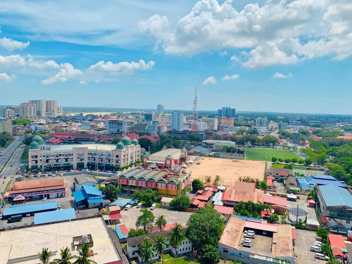 Netflix Two Bedroom Troika Kota Bharu Homestay 182 Exterior foto